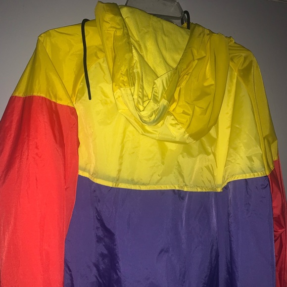 Nike Jacket - Picture 2 of 5